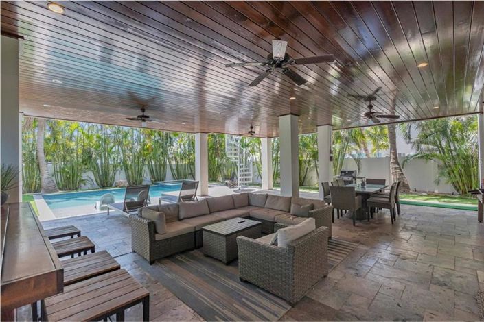 Image No.45-4 Bed Property for sale