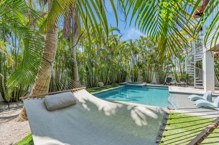 Image No.50-4 Bed Property for sale