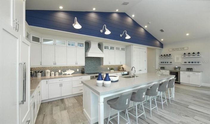 Image No.4-5 Bed Property for sale