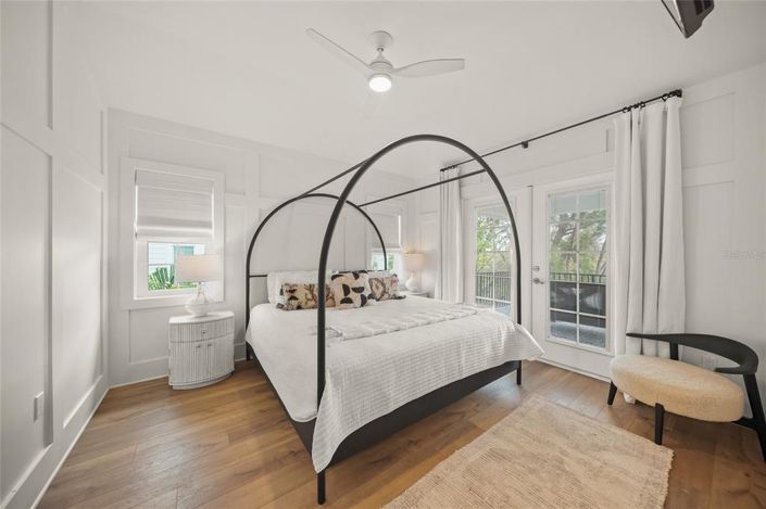 Image No.12-5 Bed Property for sale