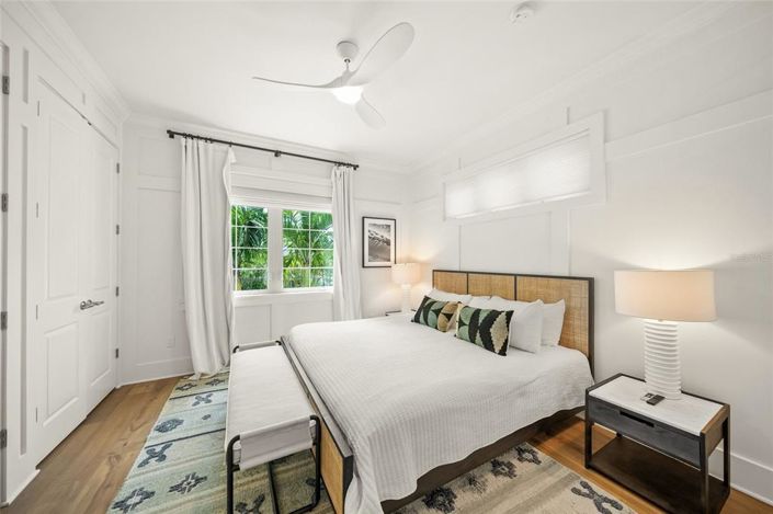 Image No.18-5 Bed Property for sale