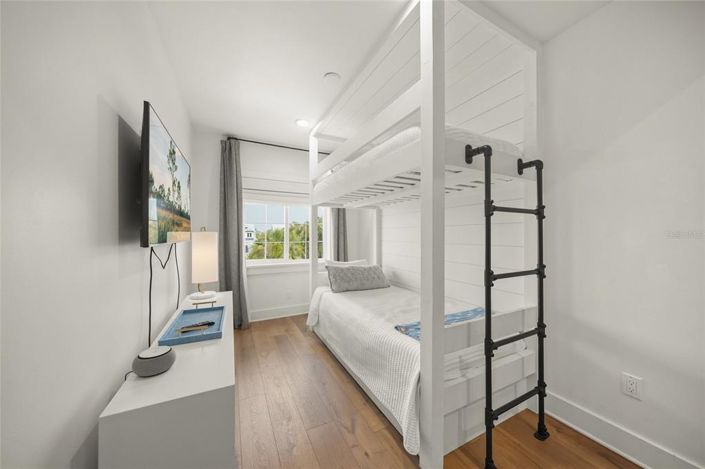 Image No.23-5 Bed Property for sale