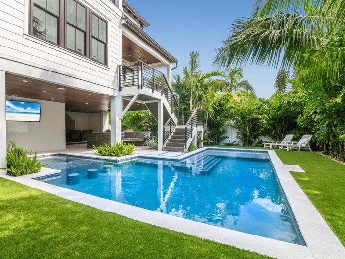 Image No.37-4 Bed Property for sale