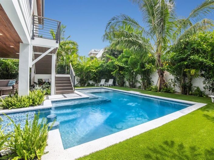 Image No.46-4 Bed Property for sale