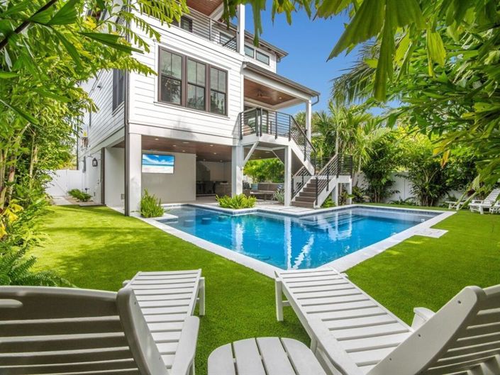 Image No.47-4 Bed Property for sale