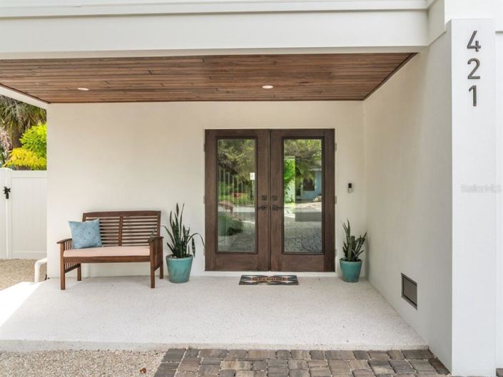 Image No.50-4 Bed Property for sale