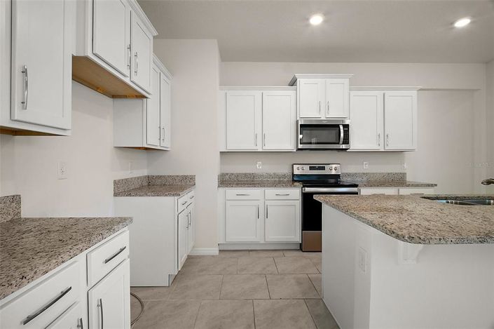 Image No.16-3 Bed Property for sale