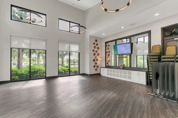 Image No.37-5 Bed Property for sale