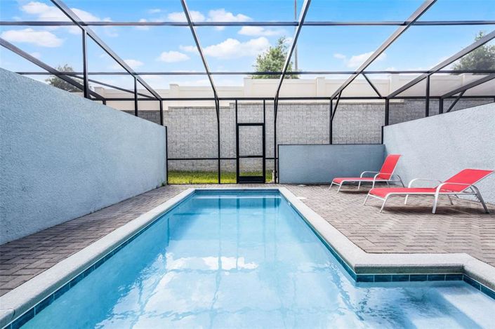 Image No.35-5 Bed Townhouse for sale