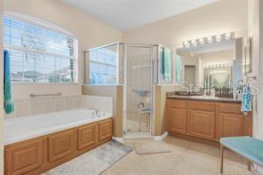 Image No.14-4 Bed Property for sale