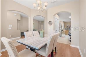 Image No.4-4 Bed Property for sale