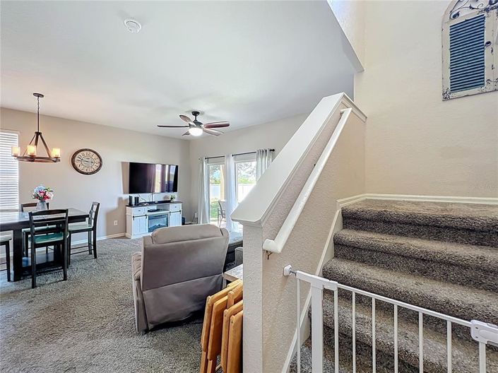 Image No.26-4 Bed Townhouse for sale