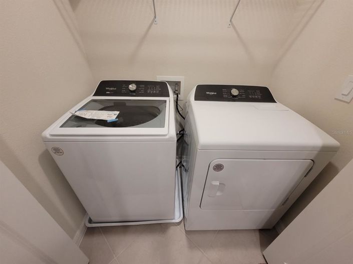 Image No.12-5 Bed Townhouse for sale