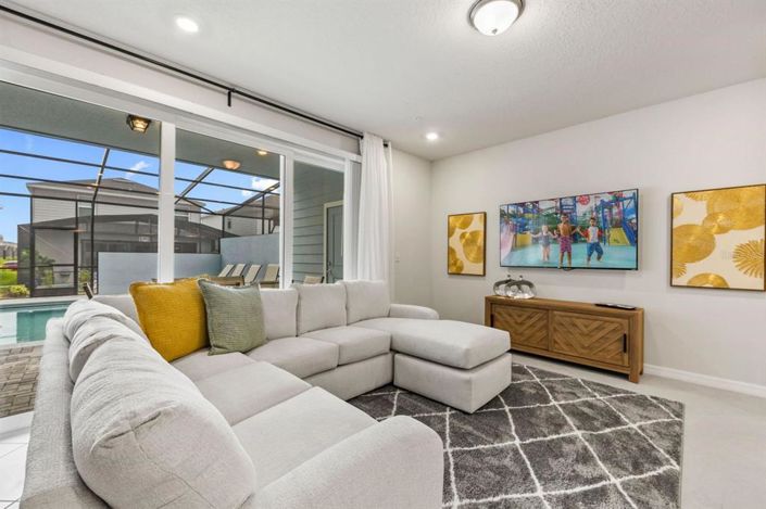 Image No.2-5 Bed Townhouse for sale