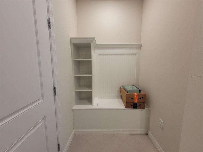 Image No.30-5 Bed Townhouse for sale