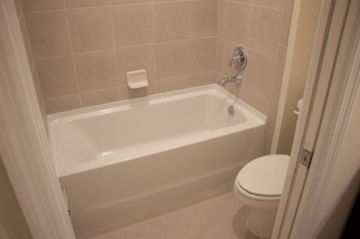 Image No.49-5 Bed Townhouse for sale