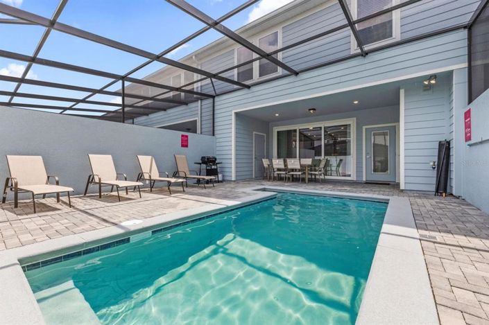 Image No.54-5 Bed Townhouse for sale