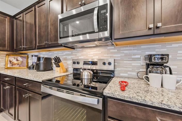 Image No.6-5 Bed Townhouse for sale