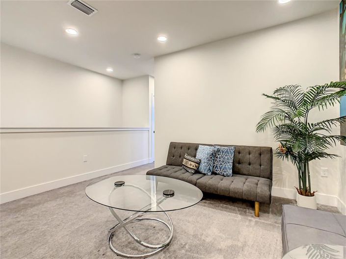 Image No.34-3 Bed Townhouse for sale