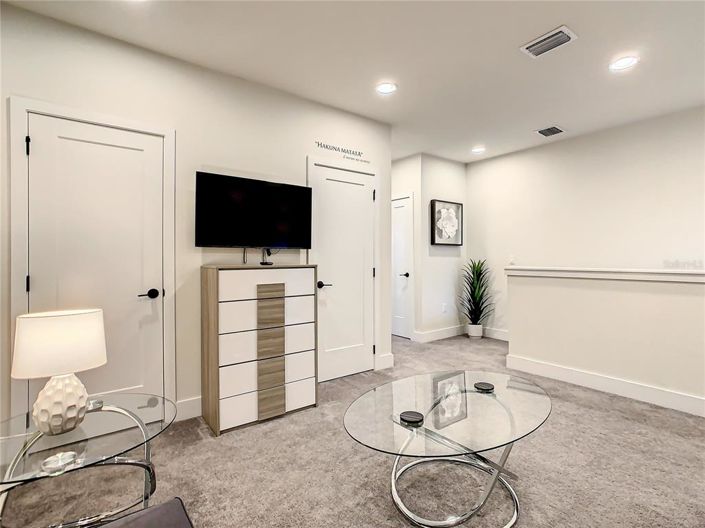 Image No.35-3 Bed Townhouse for sale