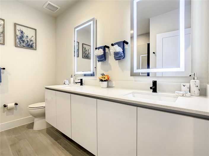 Image No.47-3 Bed Townhouse for sale