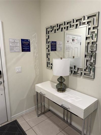 Image No.23-5 Bed Townhouse for sale