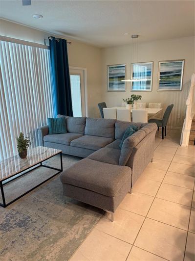 Image No.46-5 Bed Townhouse for sale