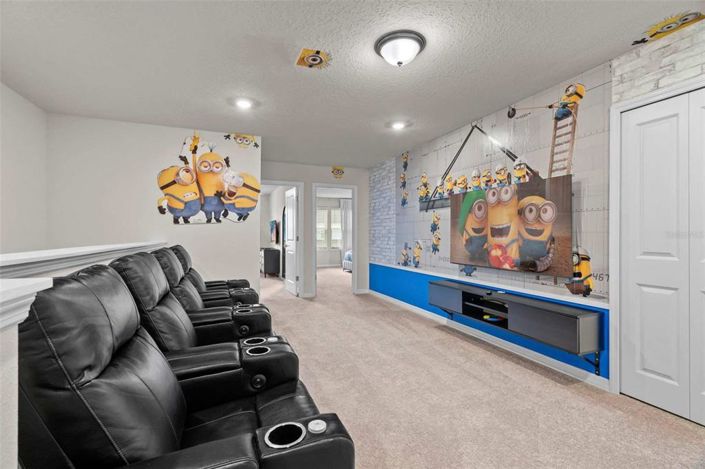 Image No.16-5 Bed Townhouse for sale