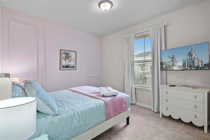 Image No.28-5 Bed Townhouse for sale