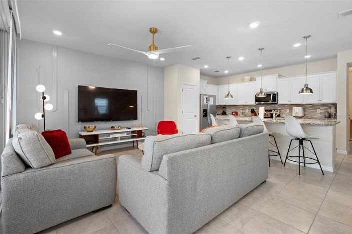 Image No.15-5 Bed Townhouse for sale