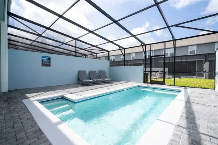 Image No.24-5 Bed Townhouse for sale