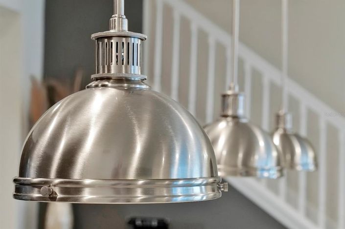 Image No.12-5 Bed Townhouse for sale