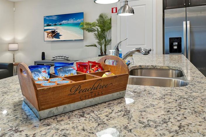 Image No.17-5 Bed Townhouse for sale