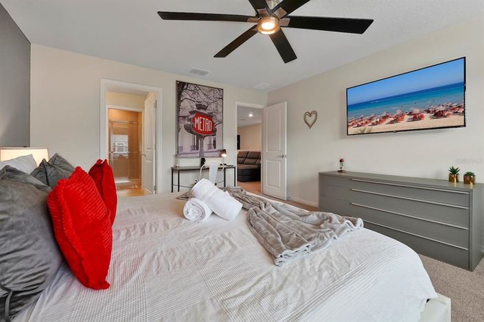 Image No.47-5 Bed Townhouse for sale