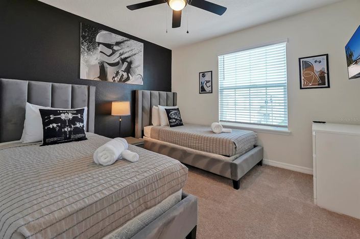 Image No.60-5 Bed Townhouse for sale