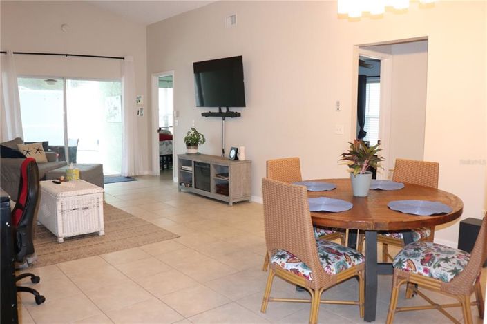 Image No.10-5 Bed Property for sale