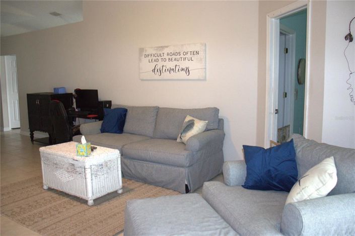 Image No.12-5 Bed Property for sale