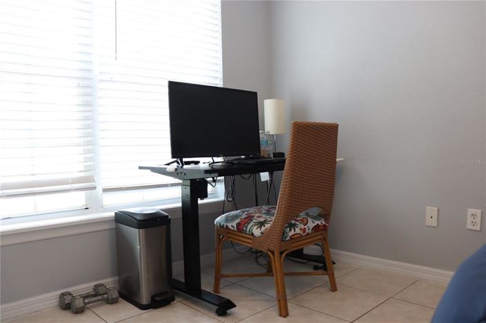 Image No.17-5 Bed Property for sale