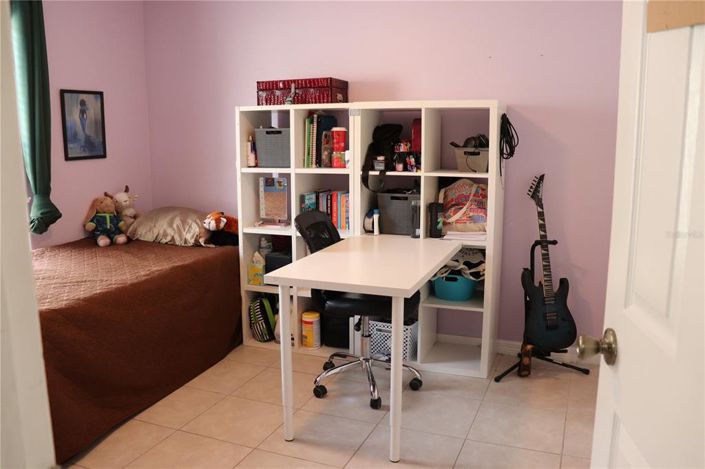 Image No.22-5 Bed Property for sale