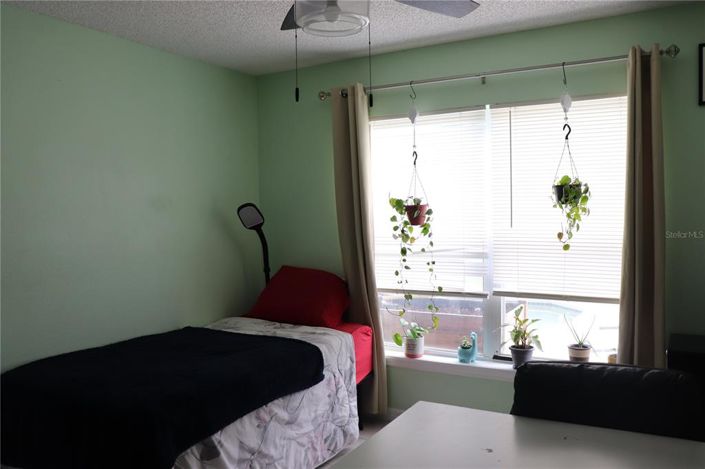 Image No.30-5 Bed Property for sale