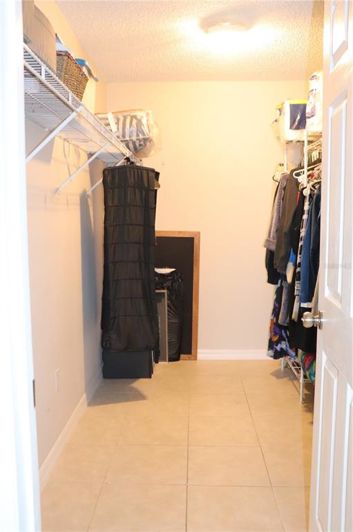 Image No.33-5 Bed Property for sale