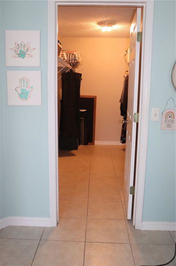 Image No.34-5 Bed Property for sale