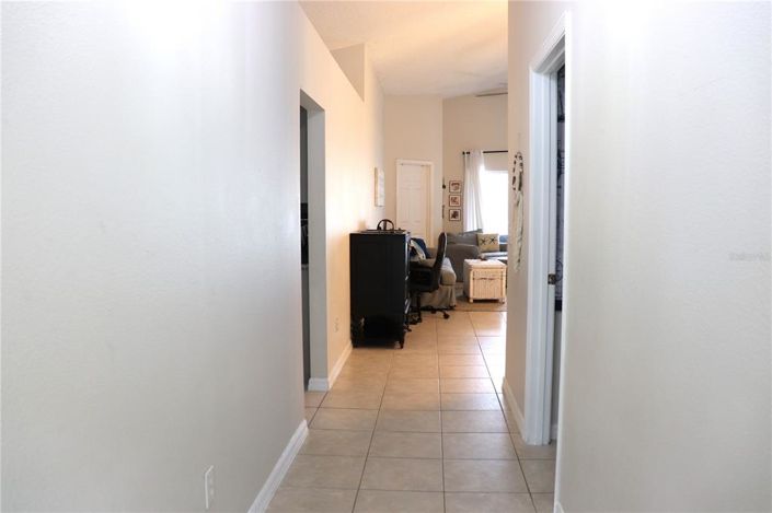 Image No.4-5 Bed Property for sale