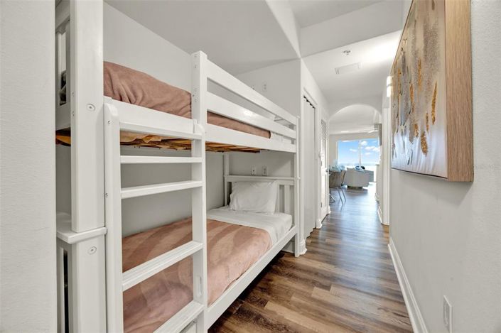 Image No.30-1 Bed Property for sale