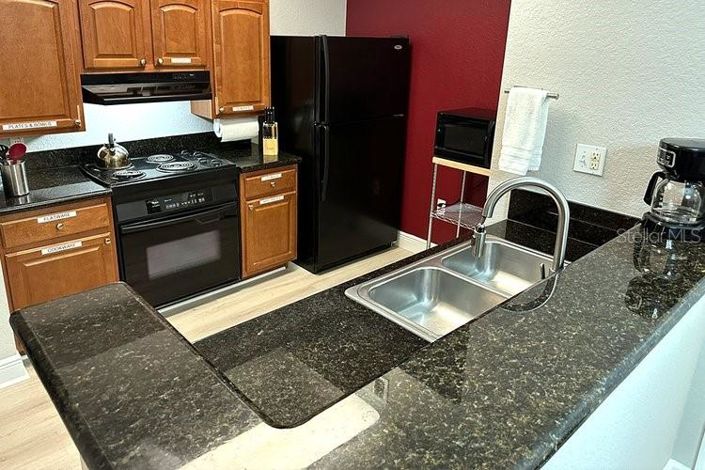 Image No.11-3 Bed Property for sale