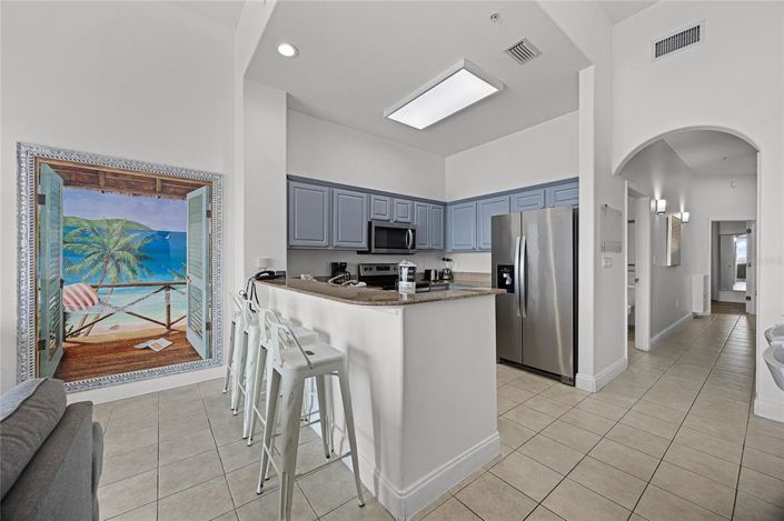 Image No.13-1 Bed Property for sale