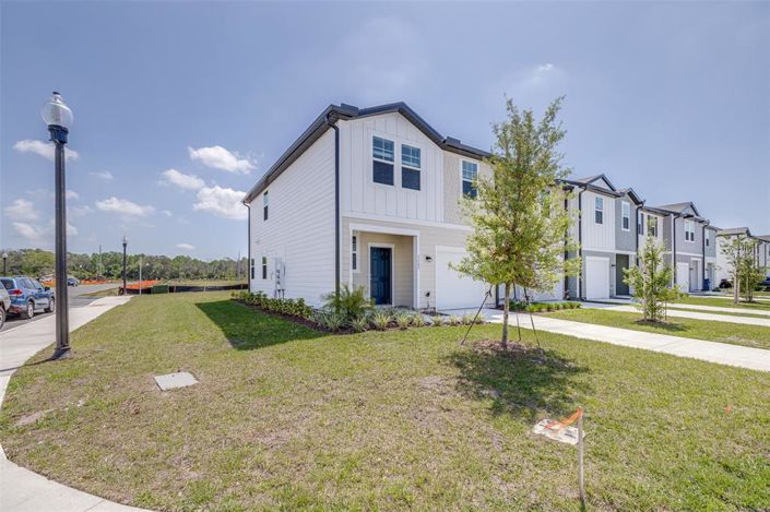 Image No.2-3 Bed Townhouse for sale