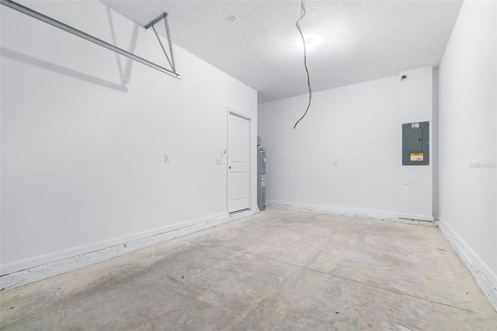 Image No.24-3 Bed Townhouse for sale