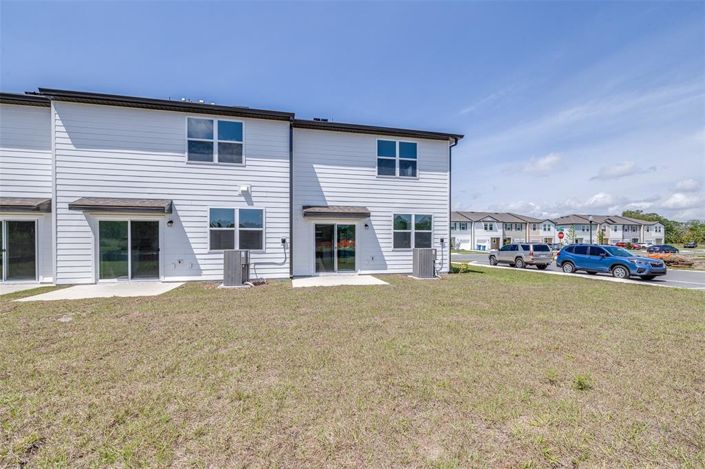 Image No.27-3 Bed Townhouse for sale