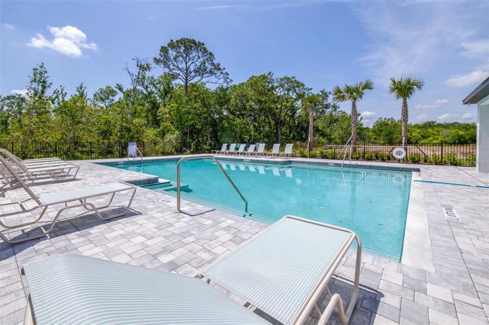 Image No.36-3 Bed Townhouse for sale